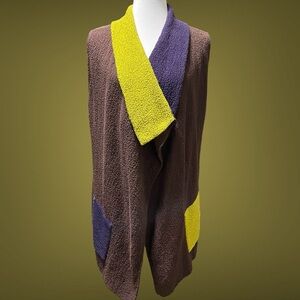 Margaret Winters Sleeveless Cardigan